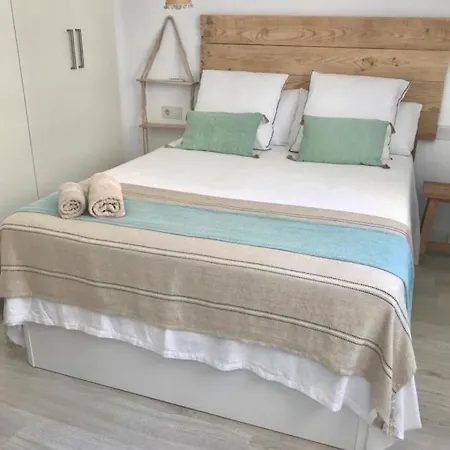 Hogar En Benicasim 贝尼卡西姆